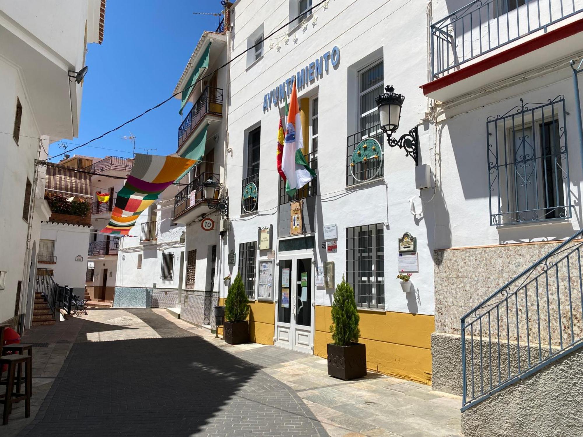 Casa Miguel - 3 Beautiful Apartments Availabe Sayalonga Exterior foto