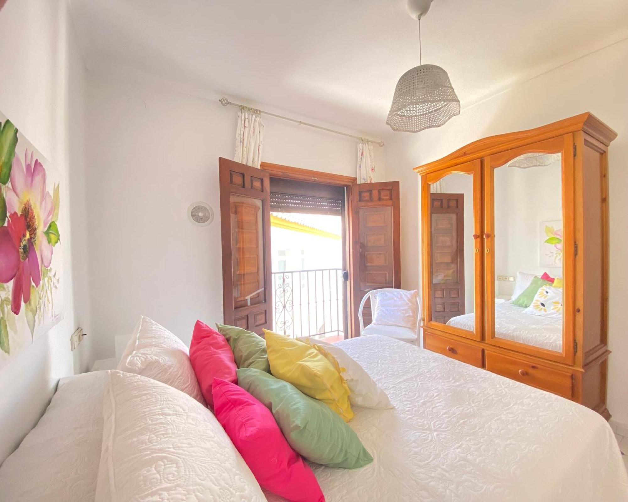 Casa Miguel - 3 Beautiful Apartments Availabe Sayalonga Zimmer foto